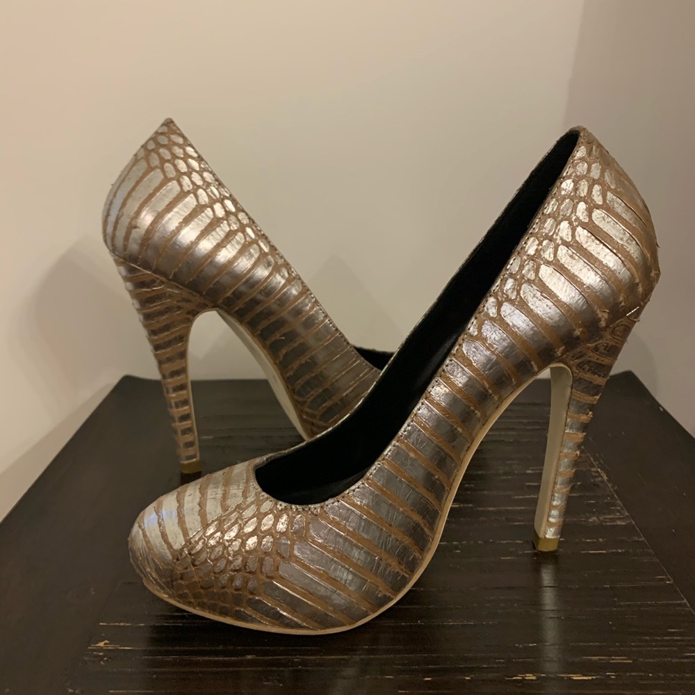 Kathryn Amberleigh metallic snakeskin pumps